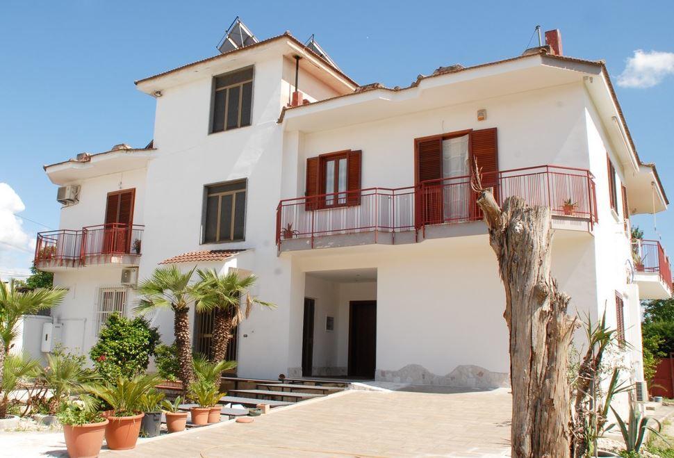 Residence Jano San Vitaliano Екстер'єр фото